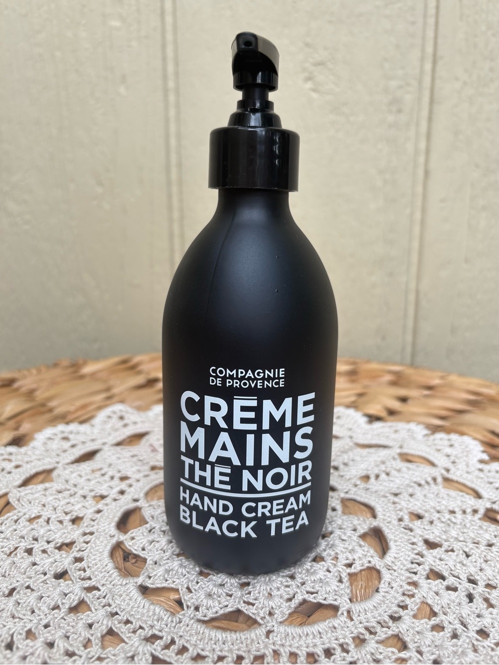 Compagnie de Provence Luxury Hand Cream Black Tea 10 Oz